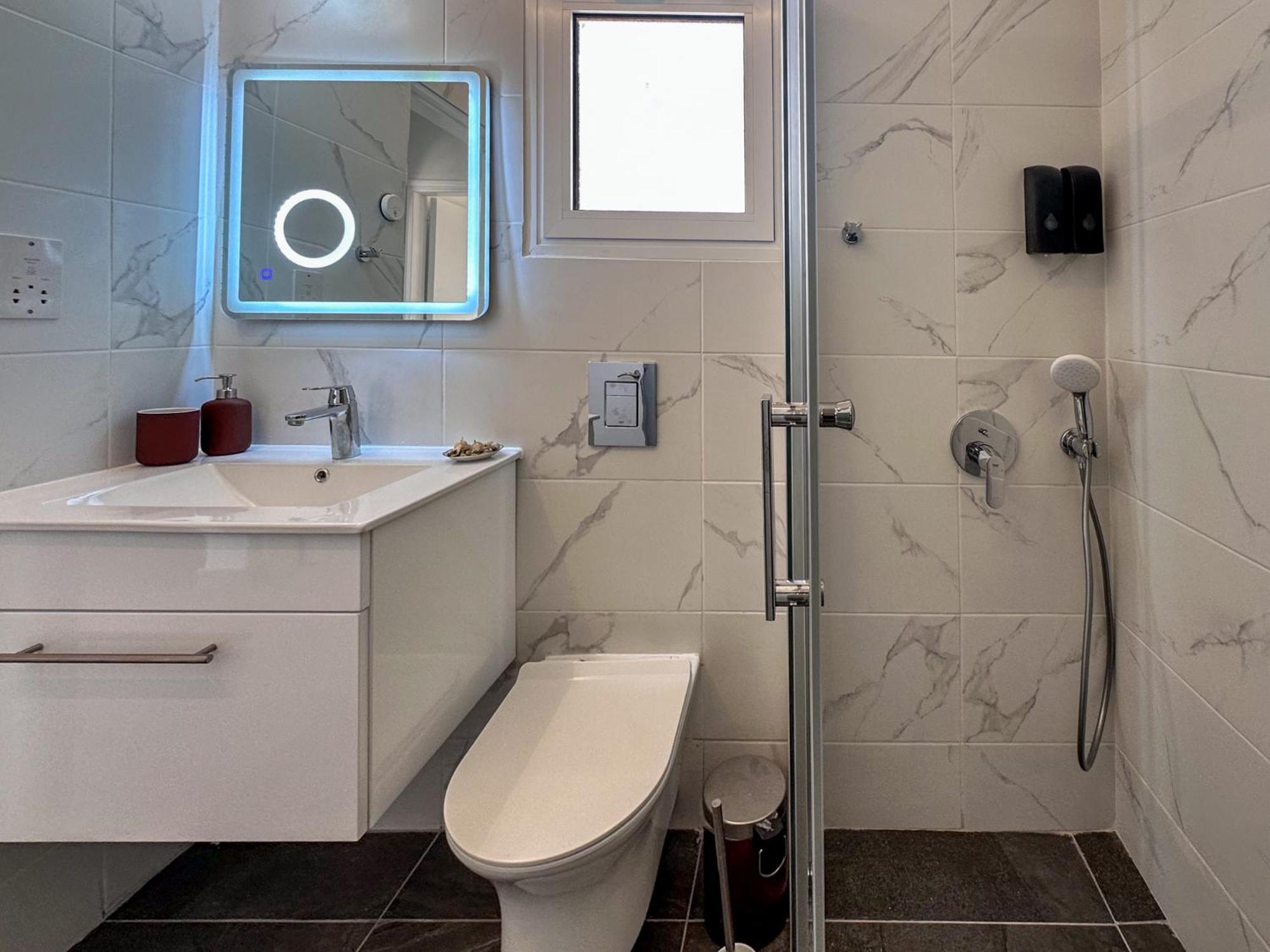 Eden Blue-Horizon 1B, Paphos, Sea View, Pool Διαμέρισμα Konia Εξωτερικό φωτογραφία